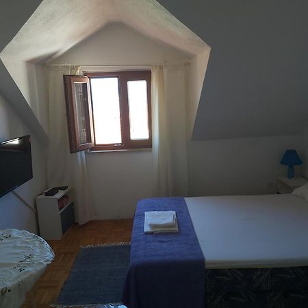 Vila Dora Supetar Διαμέρισμα Δωμάτιο φωτογραφία