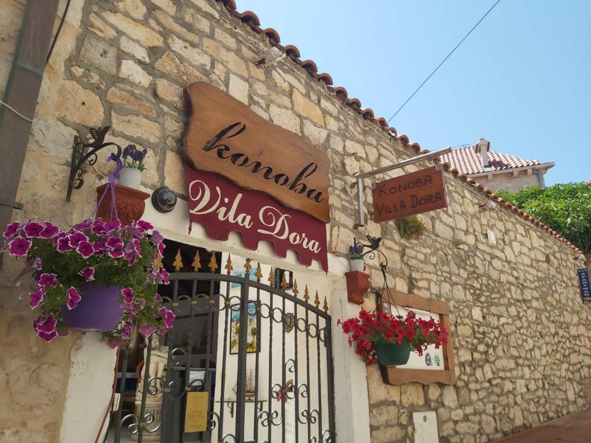 Vila Dora Supetar Διαμέρισμα Εξωτερικό φωτογραφία