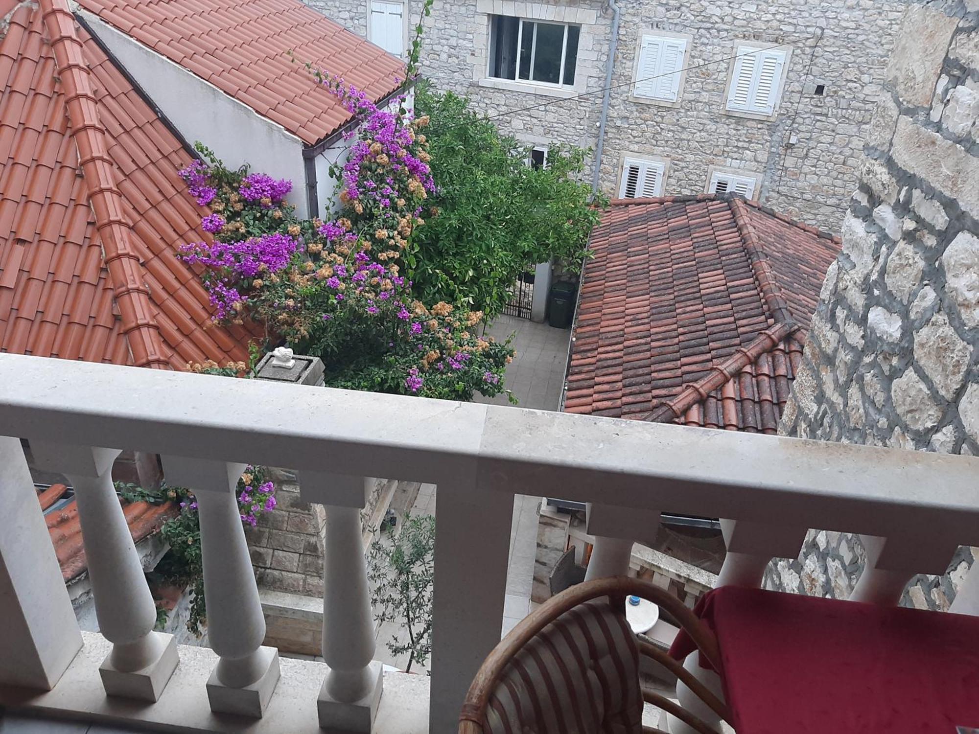 Vila Dora Supetar Διαμέρισμα Δωμάτιο φωτογραφία