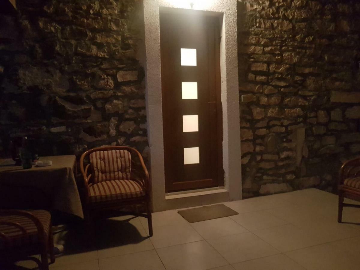 Vila Dora Supetar Διαμέρισμα Εξωτερικό φωτογραφία