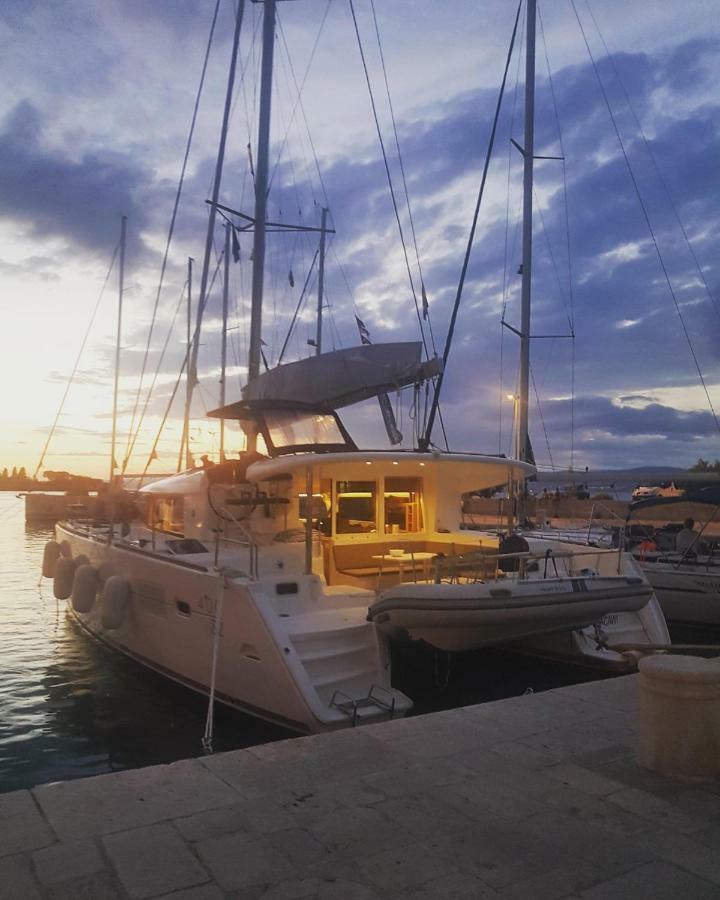 Vila Dora Supetar Διαμέρισμα Εξωτερικό φωτογραφία